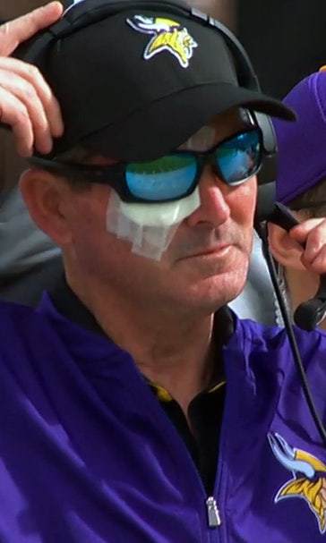 Mike Zimmer walks the walk for banged-up Vikings